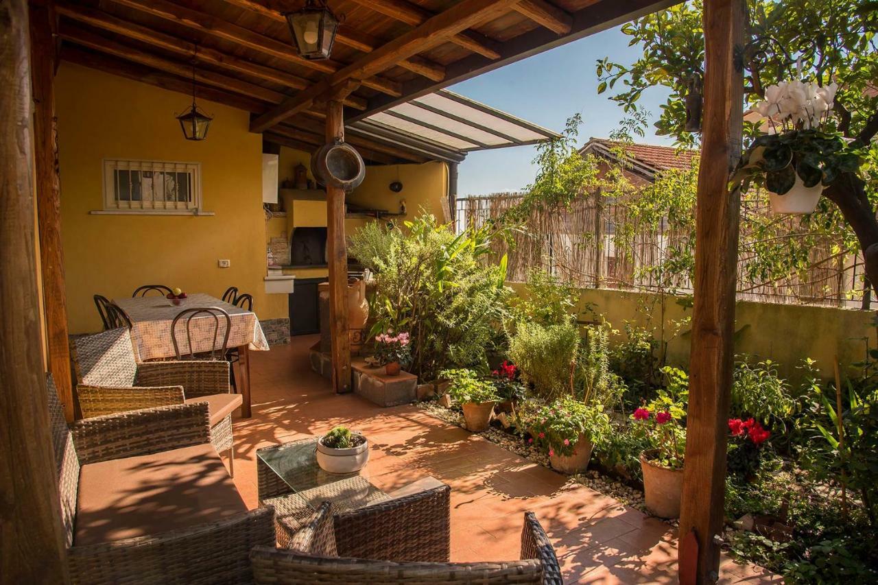Holiday Home Luppinedda Nunziata Exterior photo